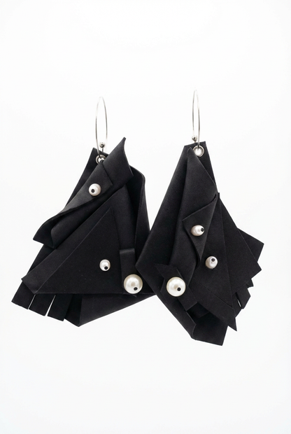 Revive - earrings - Black