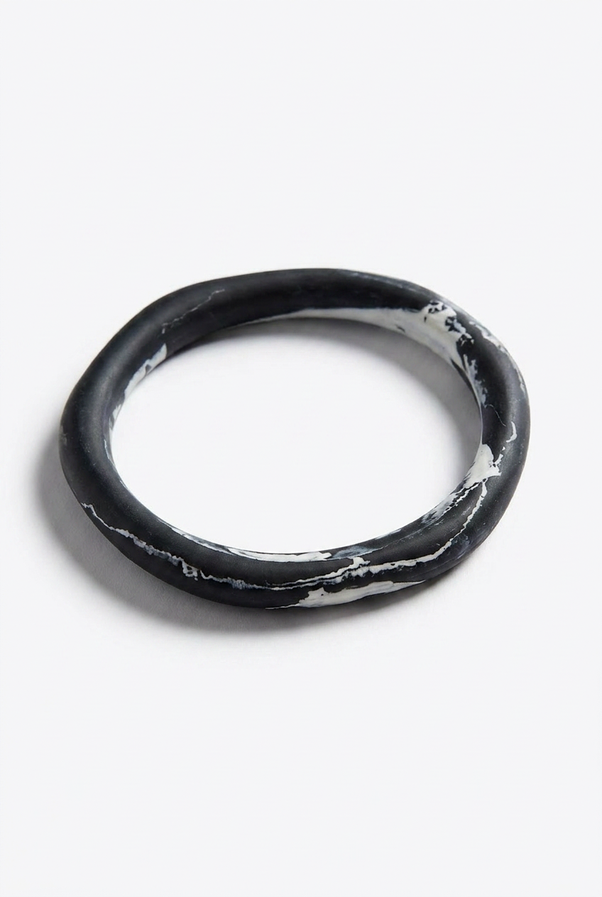 Resin Bangle - Nullarbor - Irregular skinny round