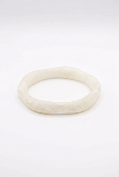 Resin Bangle - White Sands - Irregular skinny round